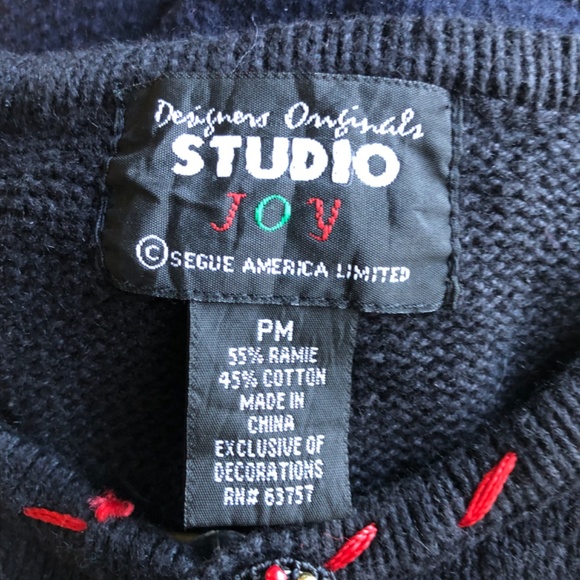 Christmas Cardigan - Picture 8 of 8